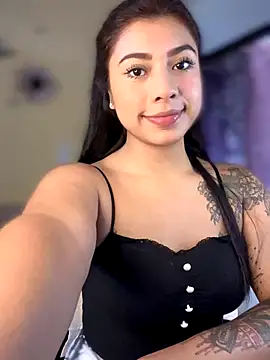 Snapshot of charlotte_queen1320 chatting on November 13, 2025, 6:29 pm charlotte queen1320 online show from November 13, 2025, 6:29 pm