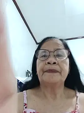 Snapshot of Sweet-Lita50 chatting on April 22, 2026, 7:44 am Sweet-Lita50 online show from April 22, 2026, 7:44 am