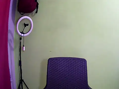 anapaulaa online show from October 26, 2025, 11:49 am