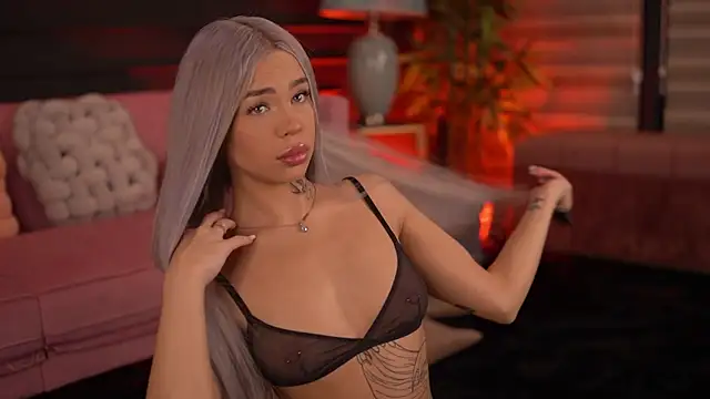 Snapshot of NickyBenz chatting on November 1, 2025, 7:05 pm NickyBenz online show from November 1, 2025, 7:05 pm