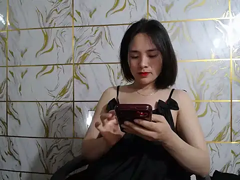 Snapshot of Lyzizi_lovely09 chatting on May 17, 2026, 7:50 am Lyzizi lovely09 online show from May 17, 2026, 7:50 am