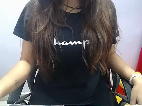 sweetpihu online show from April 1, 2026, 7:11 pm