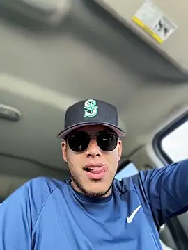 StrokingDaddy4 online show from April 13, 2026, 8:14 pm