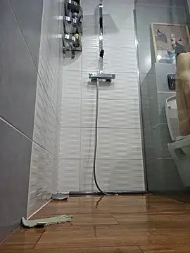 analifyy online show from December 22, 2025, 8:11 am