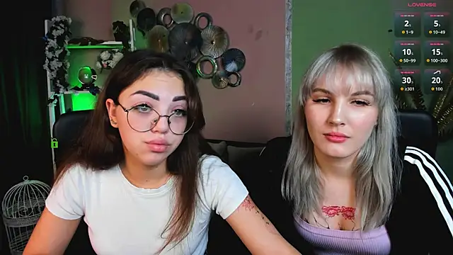 Snapshot of marta_smith chatting on December 3, 2025, 6:54 am marta smith online show from December 3, 2025, 6:54 am