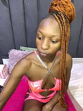 Snapshot of LonelyQueenxx25 chatting on June 30, 2026, 9:16 pm LonelyQueenxx25 online show from June 30, 2026, 9:16 pm