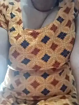 rani8008 online show from February 27, 2026, 2:00 am