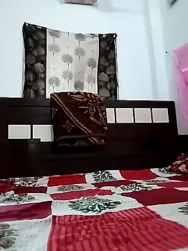 rani8008 online show from May 6, 2026, 3:02 am