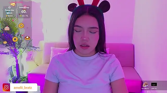 Ameliiaa tay online show from November 23, 2025, 11:43 am