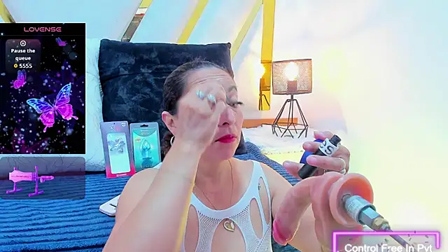 Snapshot of Luna_Naughty1 chatting on October 23, 2025, 3:22 pm Luna Naughty1 online show from October 23, 2025, 3:22 pm