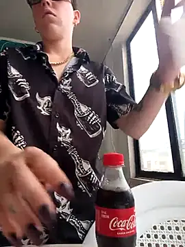 Snapshot of SpencerMontgomery chatting on November 15, 2025, 4:25 pm SpencerMontgomery online show from November 15, 2025, 4:25 pm