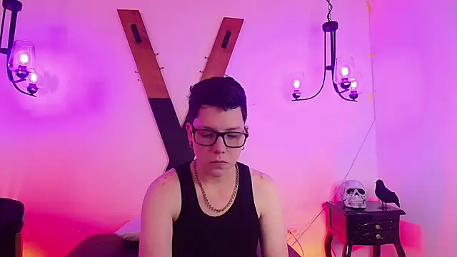 Snapshot of SpencerMontgomery chatting on November 26, 2025, 8:54 pm SpencerMontgomery online show from November 26, 2025, 8:54 pm