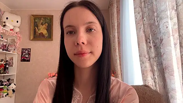 AxyKitten online show from October 6, 2025, 12:13 pm