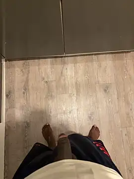 Snapshot of Trhge253 chatting on March 14, 2026, 11:21 pm Trhge253 online show from March 14, 2026, 11:21 pm