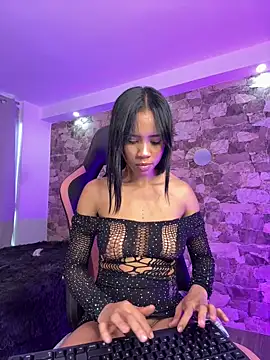 samiacooper25 online show from March 10, 2026, 9:09 pm