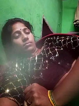 MISS-KAYA online show from February 20, 2026, 1:02 am