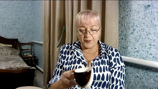 Snapshot of PlayM3Soft chatting on September 22, 2025, 6:10 pm PlayM3Soft online show from September 22, 2025, 6:10 pm