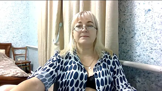 Snapshot of PlayM3Soft chatting on October 16, 2025, 6:09 pm PlayM3Soft online show from October 16, 2025, 6:09 pm