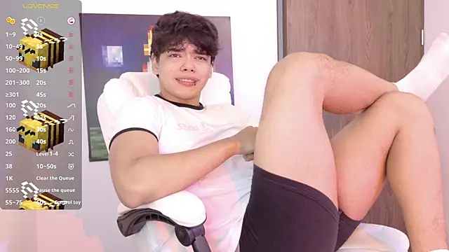 an drew18 online show from January 17, 2026, 2:44 pm