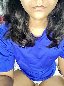 tanisha-2005 online show from December 17, 2025, 11:55 pm