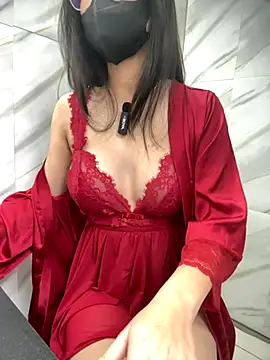 Snapshot of Voyerra_g chatting on November 29, 2025, 12:57 am Voyerra g online show from November 29, 2025, 12:57 am