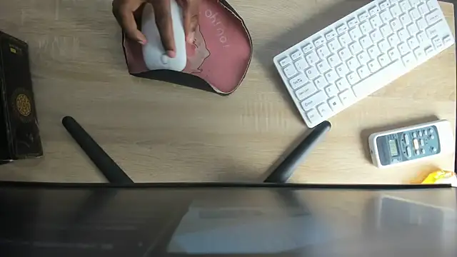 Snapshot of Tatihot69 chatting on November 7, 2025, 8:42 pm Tatihot69 online show from November 7, 2025, 8:42 pm