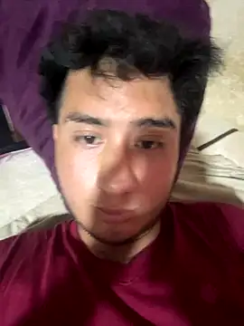 Snapshot of luan_star01 chatting on September 22, 2025, 12:23 am luan star01 online show from September 22, 2025, 12:23 am