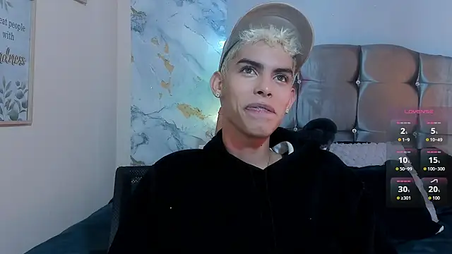 Room 69x online show from February 12, 2026, 4:29 am