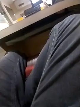 Snapshot of kiss_like_choco11 chatting on September 18, 2025, 1:13 pm kiss like choco11 online show from September 18, 2025, 1:13 pm