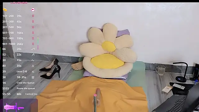 Solsken  online show from September 16, 2025, 10:49 am