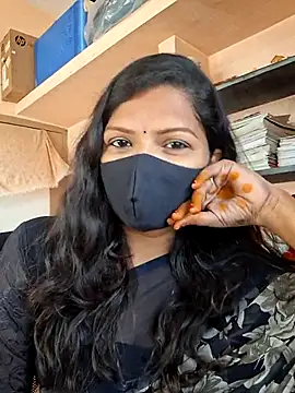 Tamil Dharani online show from February 19, 2026, 5:36 am