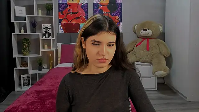 Snapshot of AnoraDark chatting on September 20, 2025, 12:28 pm AnoraDark online show from September 20, 2025, 12:28 pm