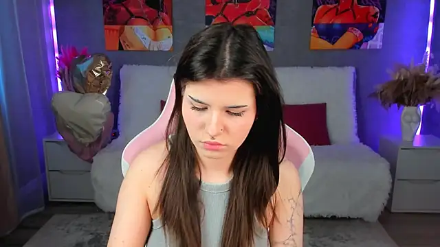 AnoraDark online show from April 17, 2026, 2:20 pm