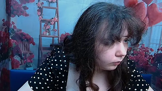 Snapshot of NeonilaLisova chatting on March 14, 2026, 12:10 pm NeonilaLisova online show from March 14, 2026, 12:10 pm