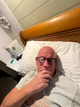 philefc online show from October 27, 2025, 9:08 pm