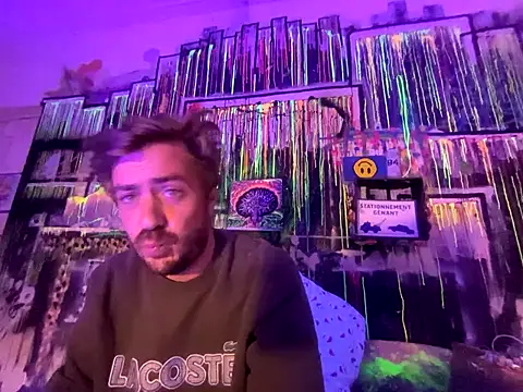 3615-ULLA online show from October 24, 2025, 5:09 pm