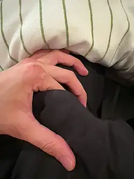 Snapshot of rockey118367 chatting on September 13, 2025, 6:40 pm rockey118367 online show from September 13, 2025, 6:40 pm