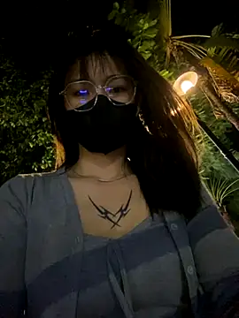   BabyShowPublic   online show from October 25, 2025, 2:02 pm