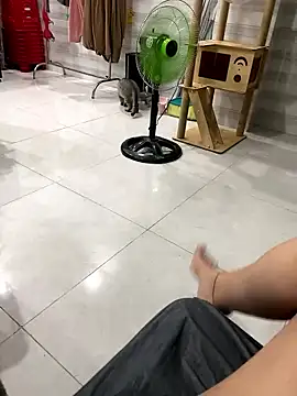   BabyShowPublic   online show from January 15, 2026, 5:16 pm