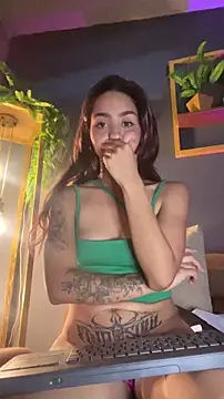 Snapshot of RACHELRUIZ chatting on December 3, 2025, 6:50 pm RACHELRUIZ online show from December 3, 2025, 6:50 pm