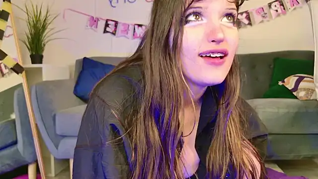 kamila blush online show from October 25, 2025, 11:40 am