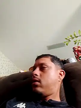 Snapshot of Deza-10 chatting on November 26, 2025, 11:33 am Deza-10 online show from November 26, 2025, 11:33 am