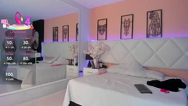 Snapshot of amy_miller1 chatting on November 5, 2025, 6:19 pm amy miller1 online show from November 5, 2025, 6:19 pm