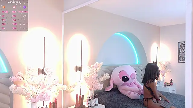 amy miller1 online show from April 3, 2026, 7:01 pm