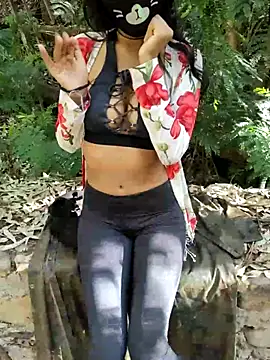 Snapshot of NaughtyMiuw chatting on September 15, 2025, 7:47 pm NaughtyMiuw online show from September 15, 2025, 7:47 pm