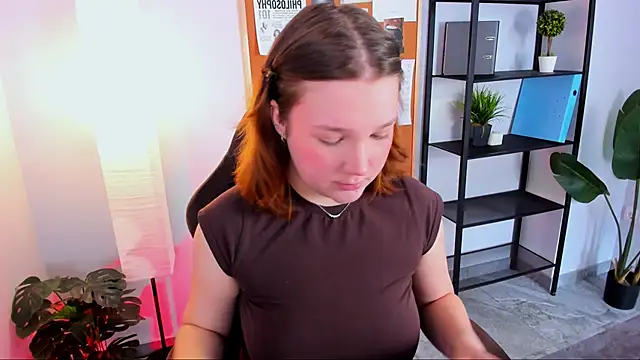 Snapshot of JaneByrd chatting on May 6, 2026, 2:44 pm JaneByrd online show from May 6, 2026, 2:44 pm