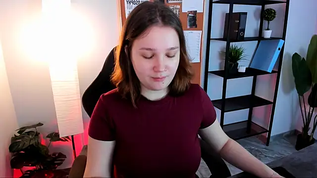 Snapshot of JaneByrd chatting on May 18, 2026, 2:45 pm JaneByrd online show from May 18, 2026, 2:45 pm