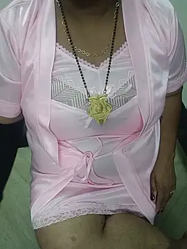Snapshot of Bhabhiji1 chatting on May 12, 2026, 5:21 pm Bhabhiji1 online show from May 12, 2026, 5:21 pm