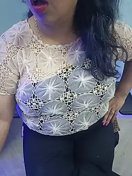 Snapshot of Bhabhiji1 chatting on May 31, 2026, 5:31 pm Bhabhiji1 online show from May 31, 2026, 5:31 pm