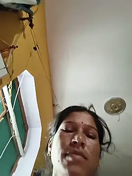 Snapshot of Sonam_pandeyji chatting on June 30, 2026, 12:00 am Sonam pandeyji online show from June 30, 2026, 12:00 am